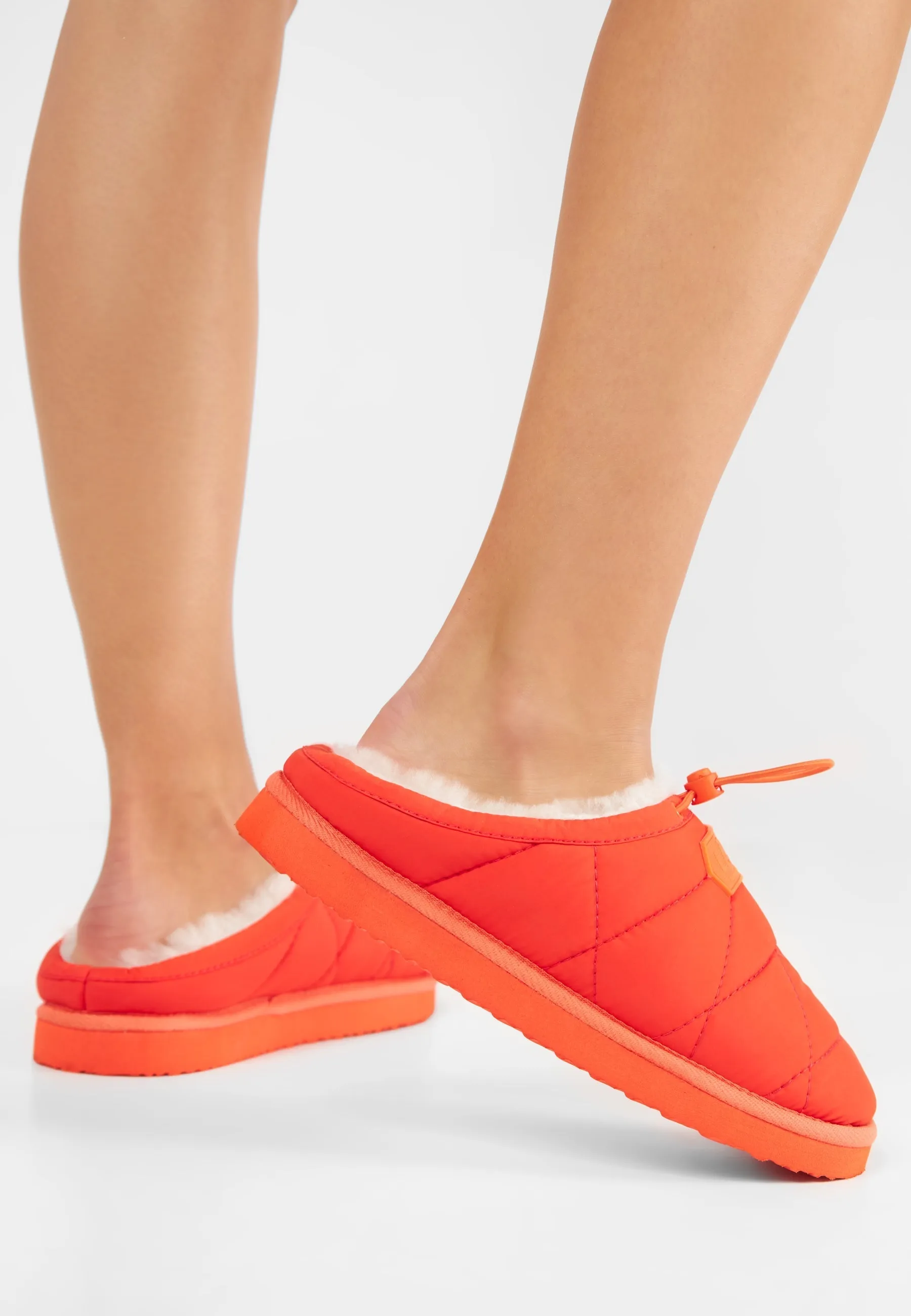 Amelia Orange Slides