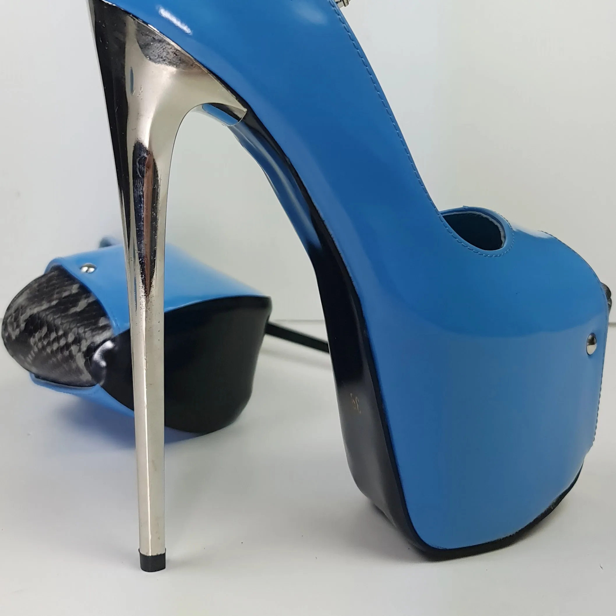 Baby Blue Snake Detail Peep Toe Metallic Heels