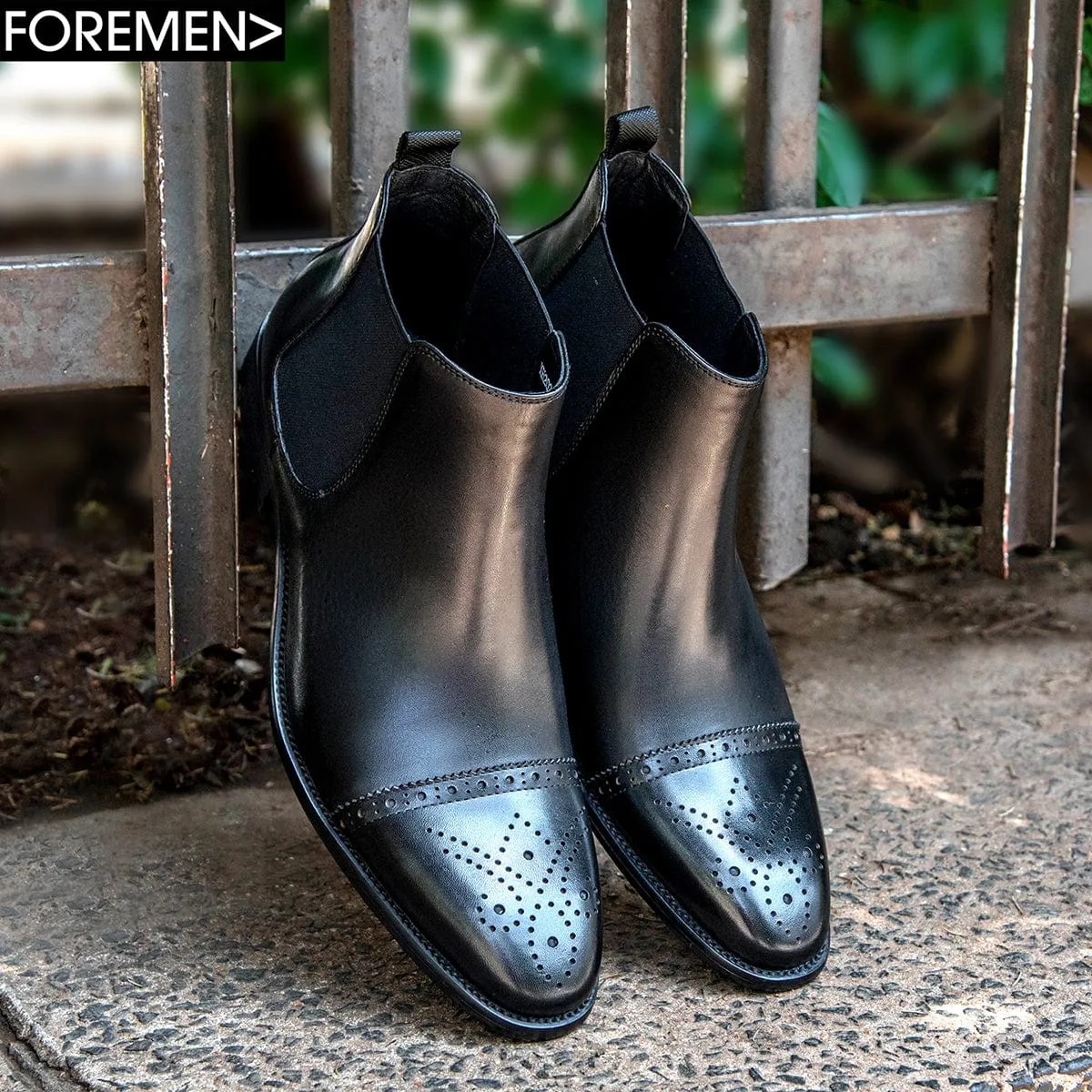 FERRAMI BLACK | Chelsea Boots