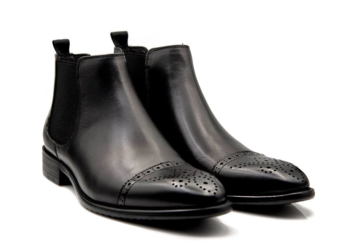 FERRAMI BLACK | Chelsea Boots