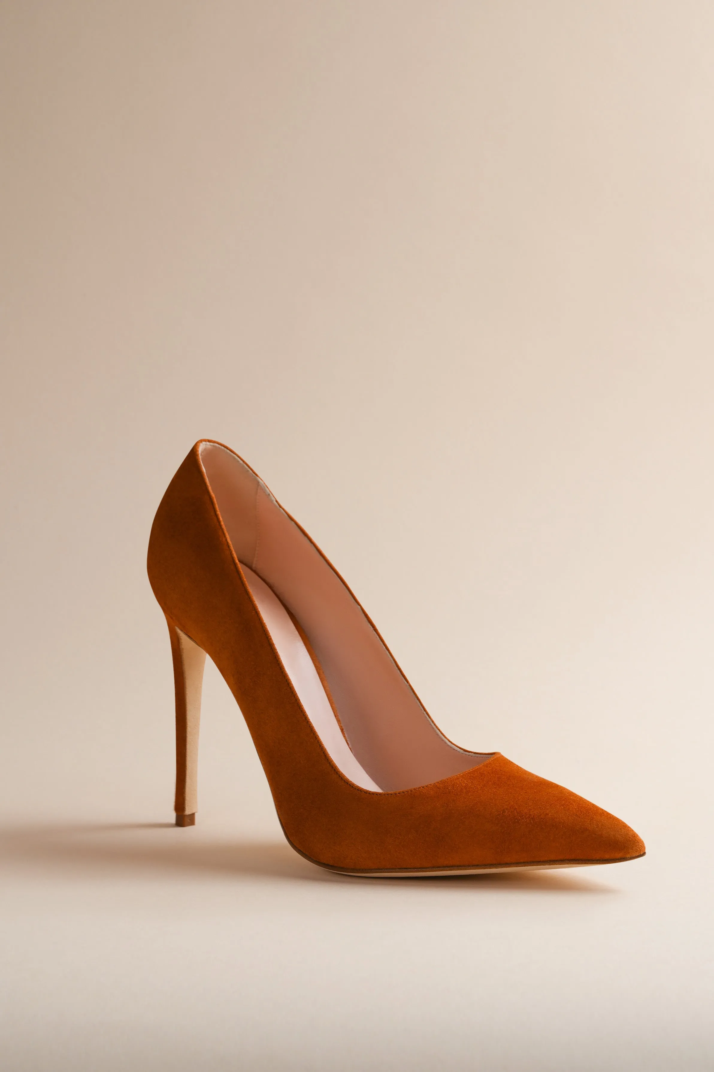 Nude Pump in Maya