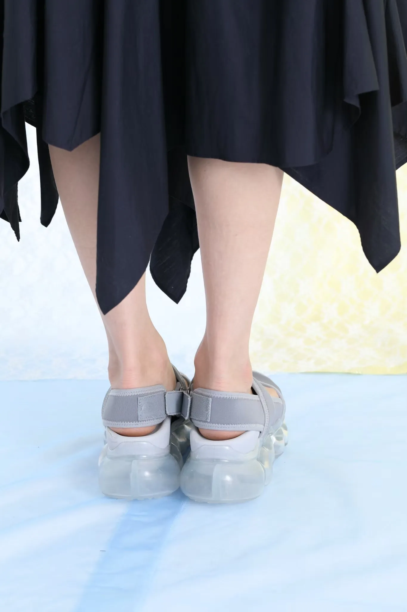 "Jewelry" Sandals  / Gray