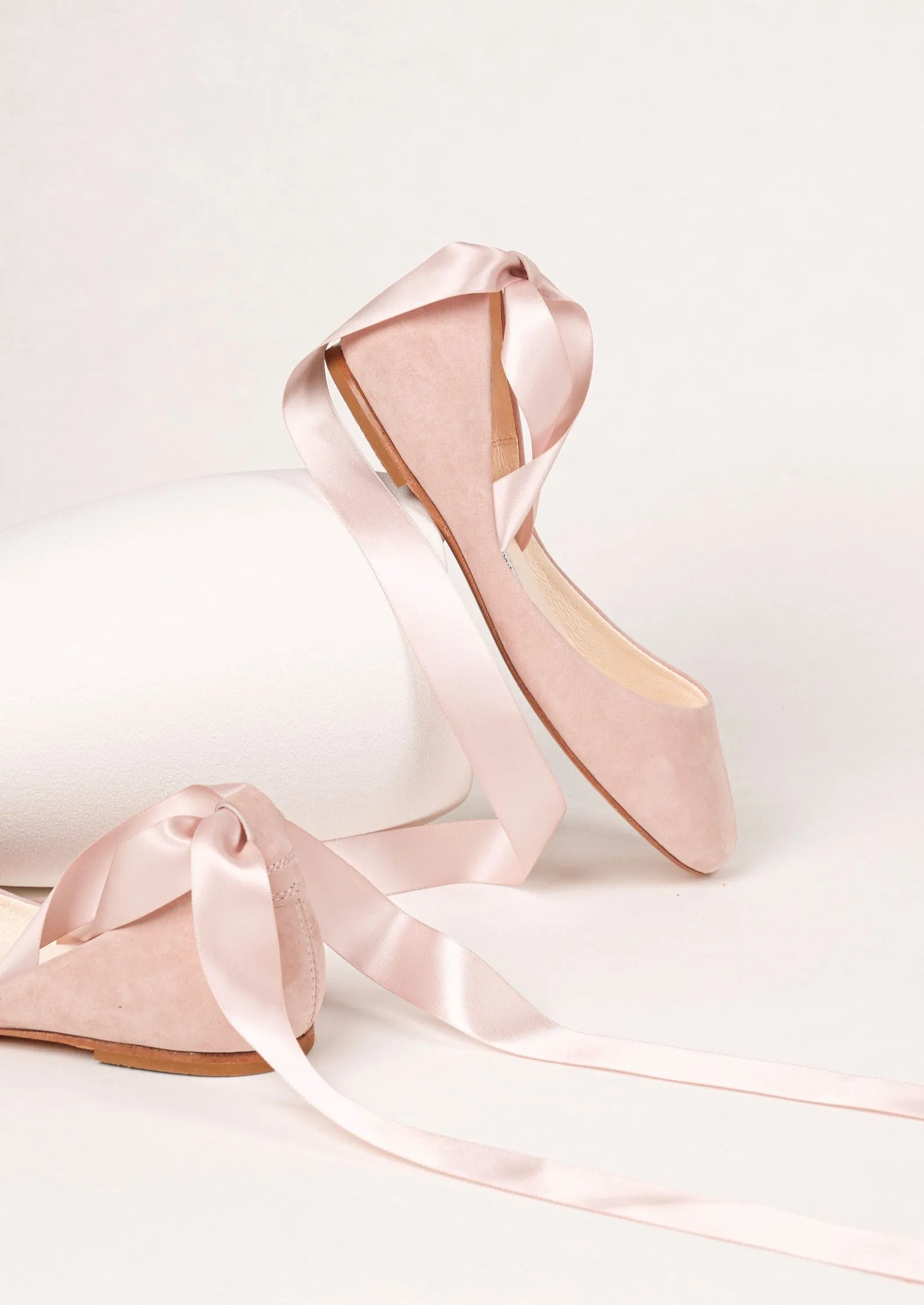 SIENNA BALLET FLATS - BLUSH NUBUCK