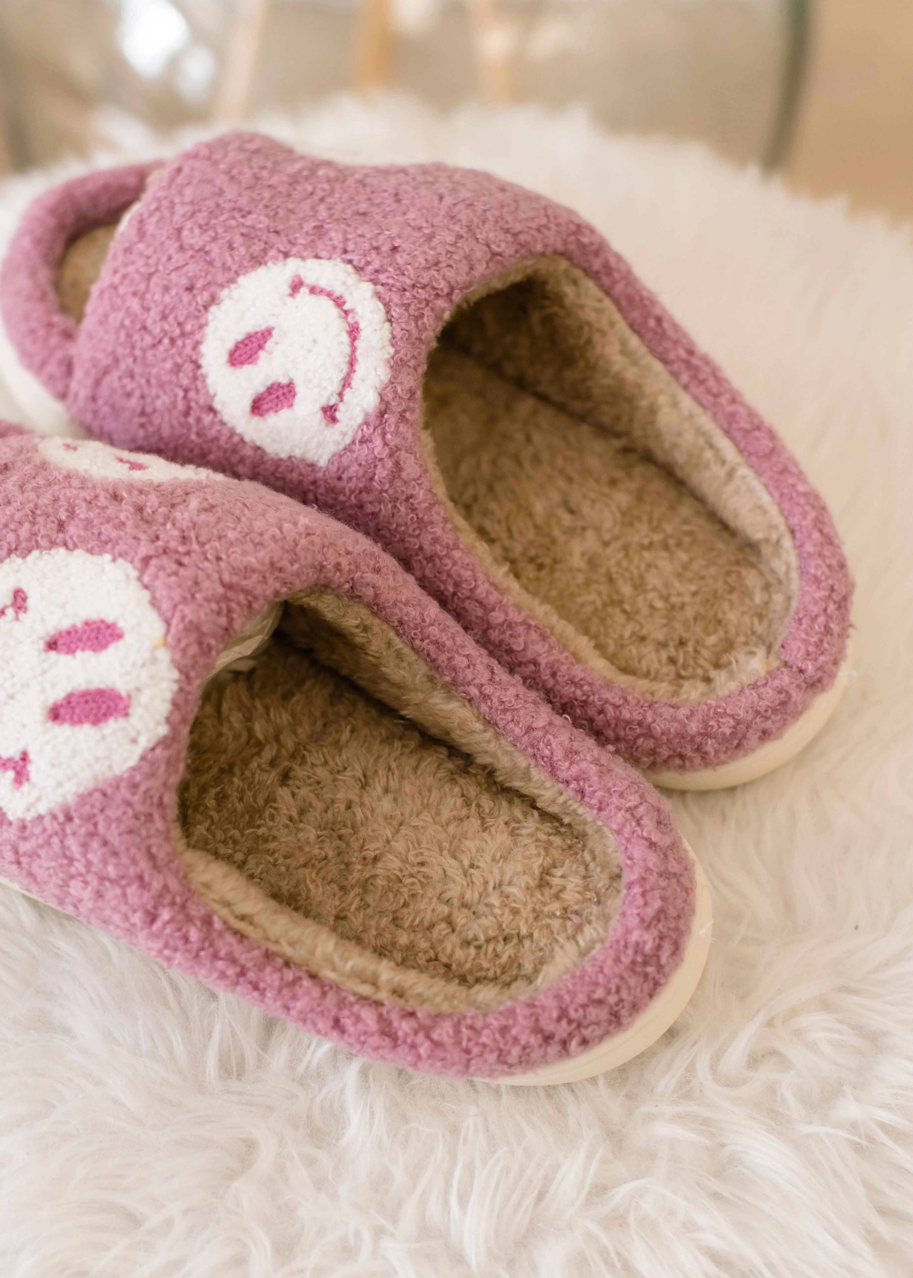 Cozy Open-Toe Slippers for Maximum Comfort